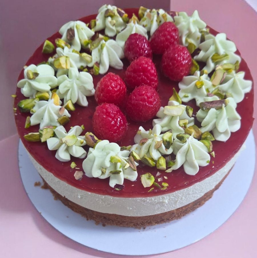 Raspberry pistachio mousse cheesecake
